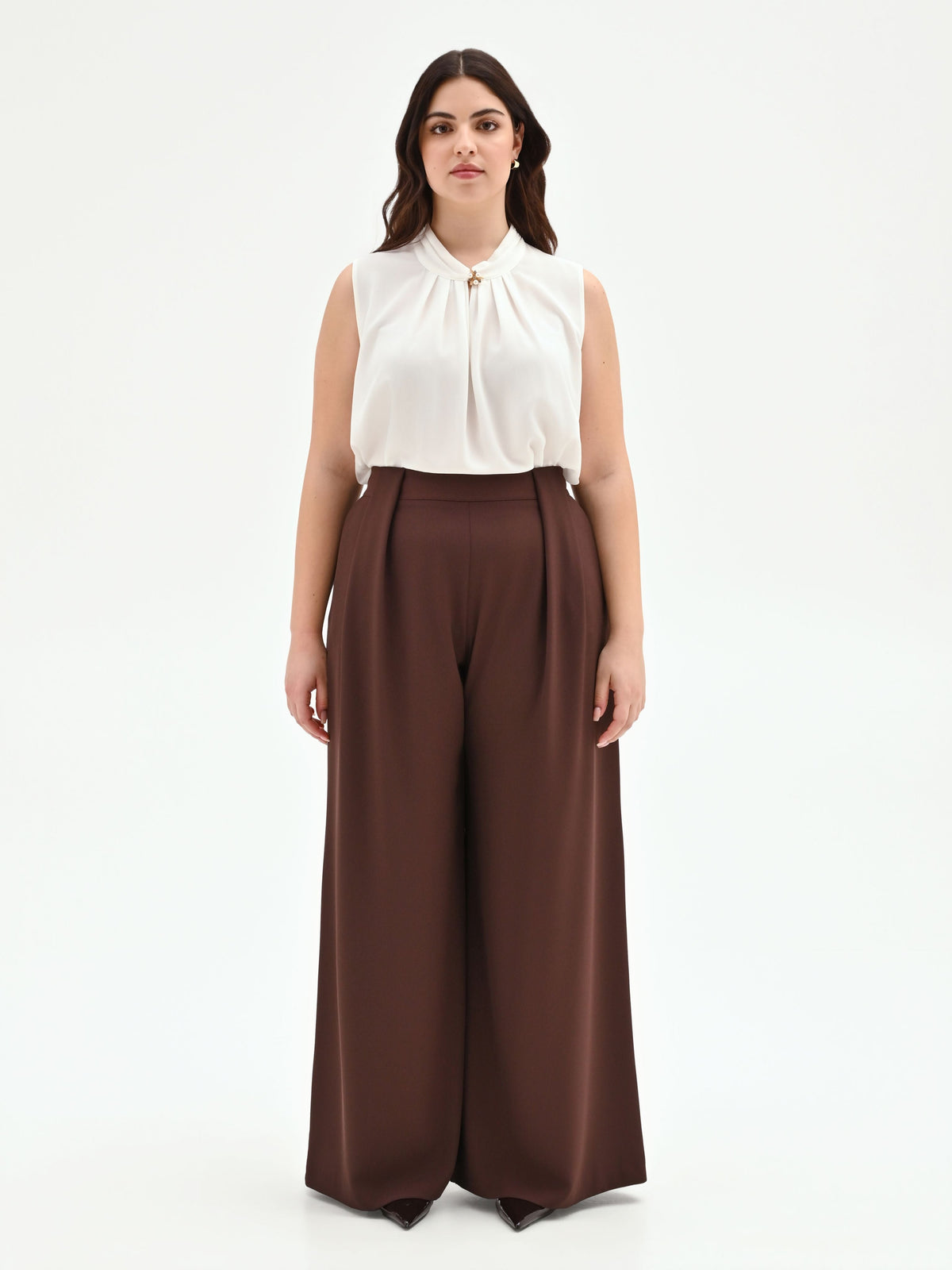 Pantalone curvy a palazzo cioccolato con pinces