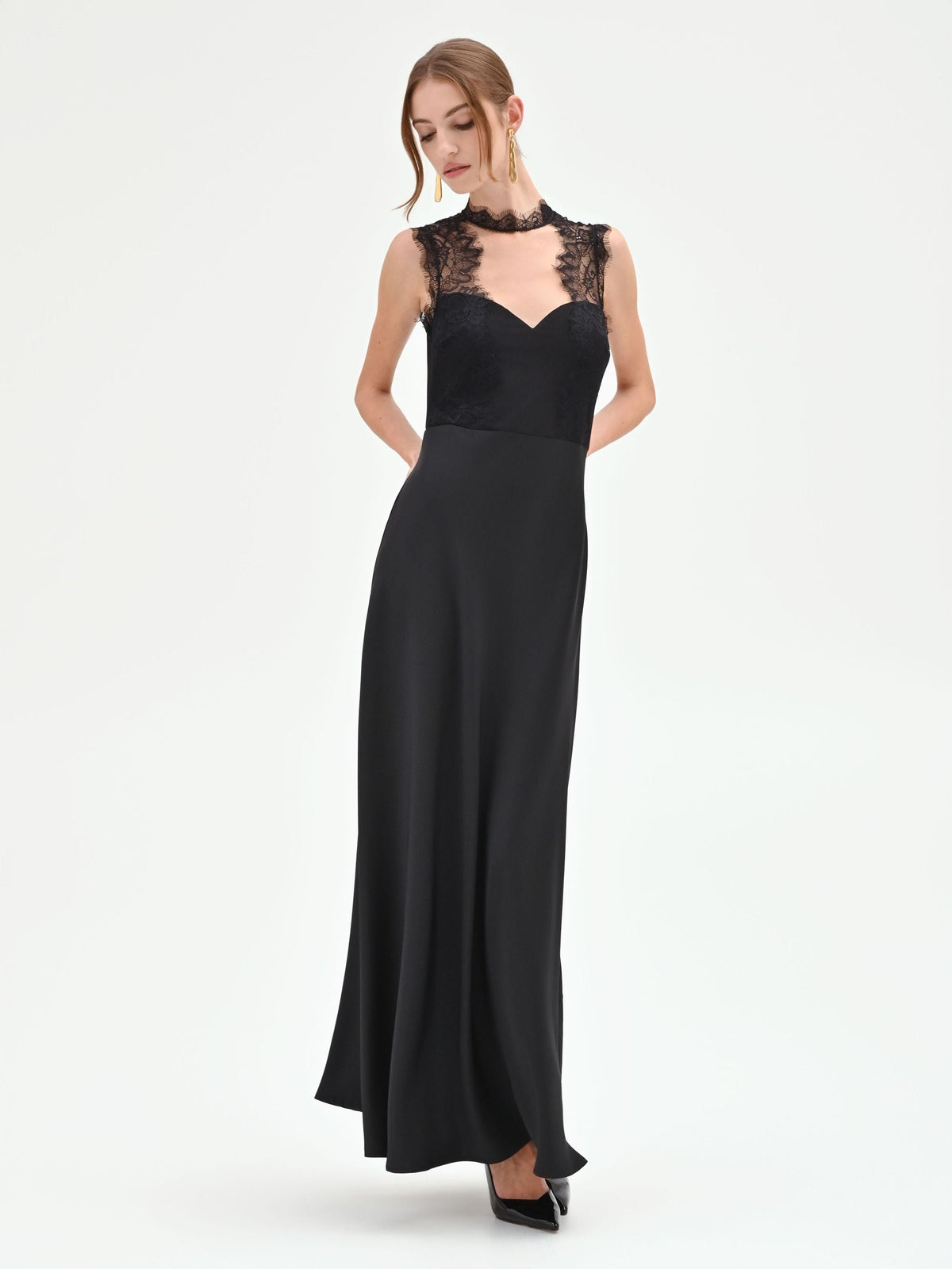Abito lungo nero bustier in pizzo