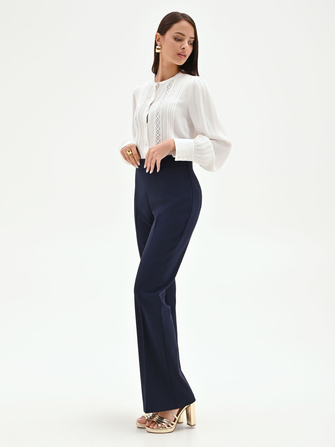 Pantaloni a zampa blu in tessuto tecnico