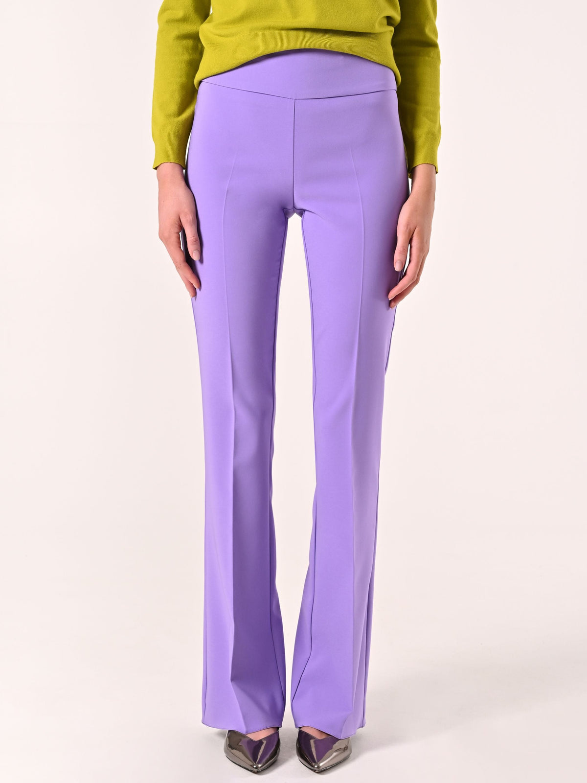 Pantaloni in Tessuto Tecnico Lilla con Fascione in Vita