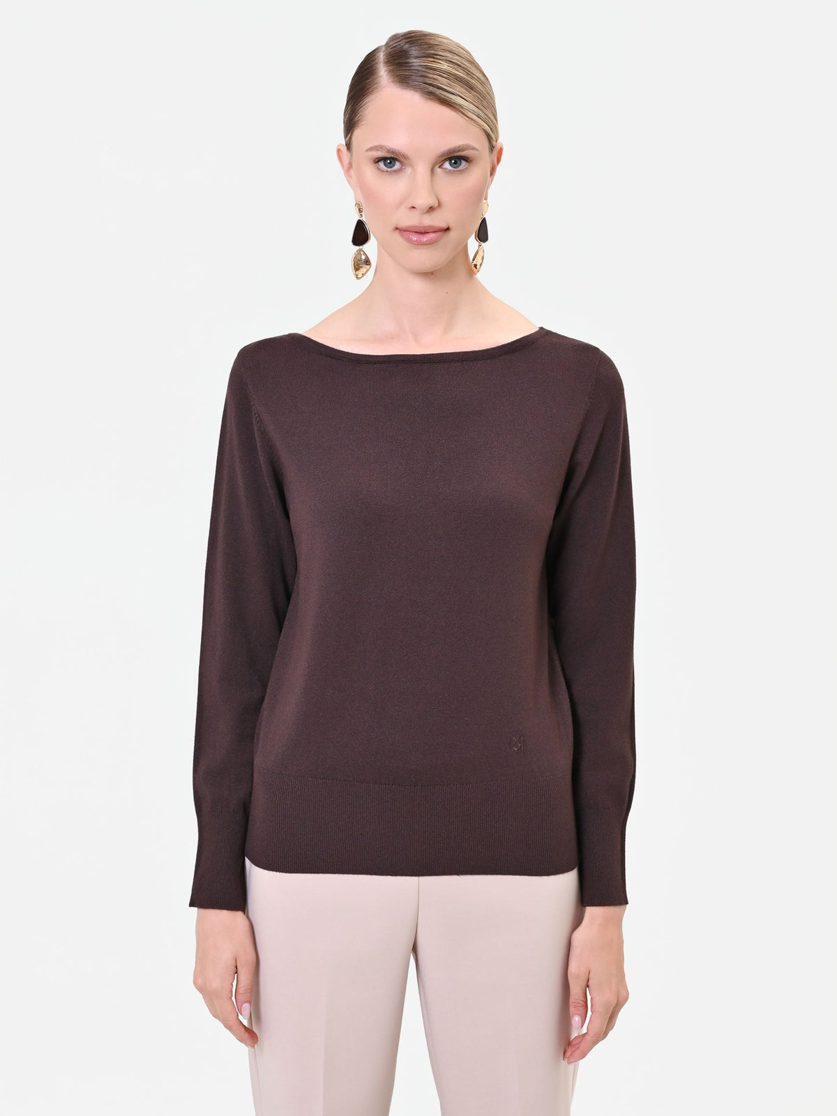 Maglia scollo a barchetta moro marrone in misto viscosa