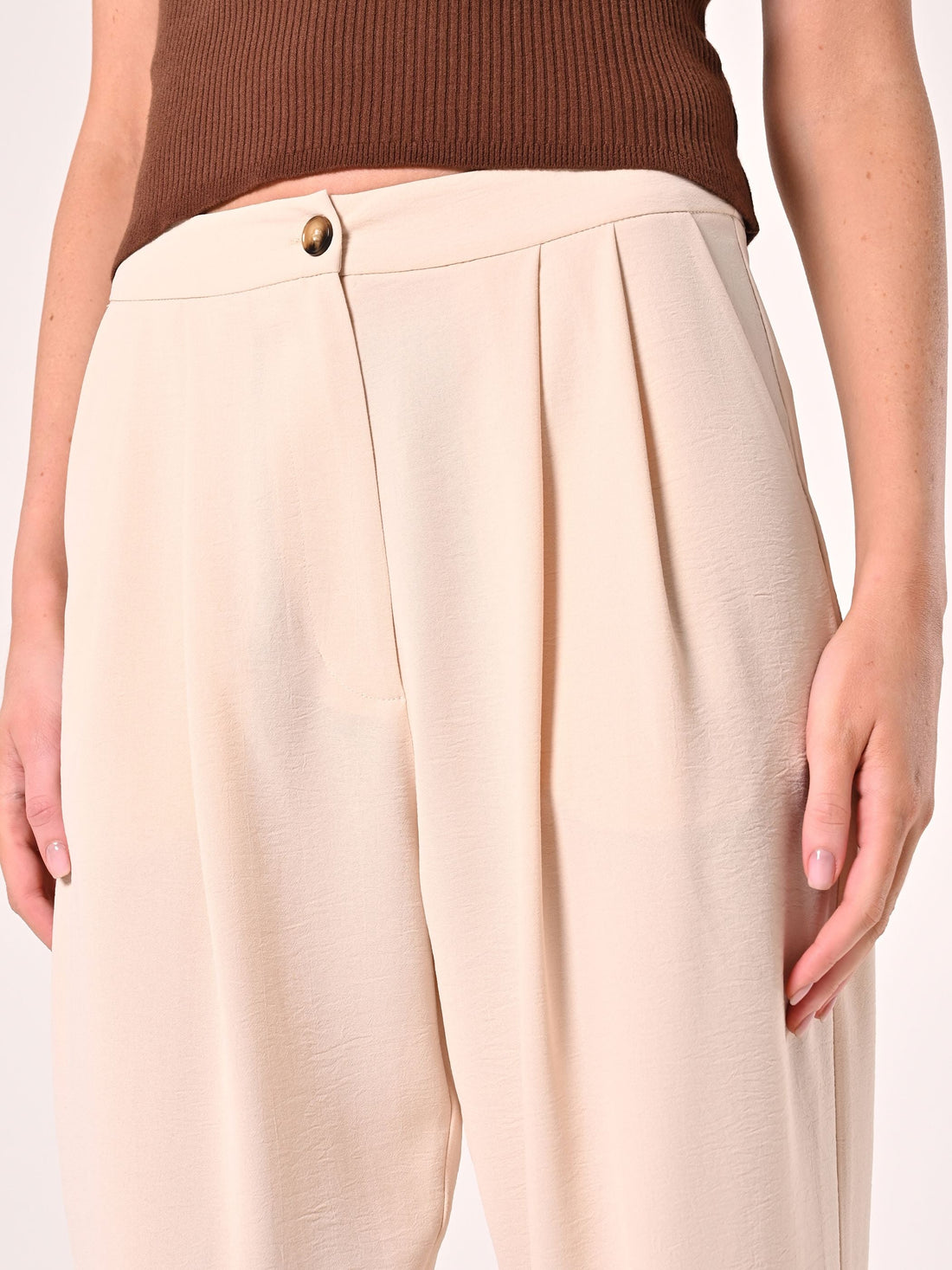 Pantaloni effetto Goffrato Beige