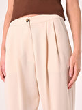 Pantaloni effetto Goffrato Beige