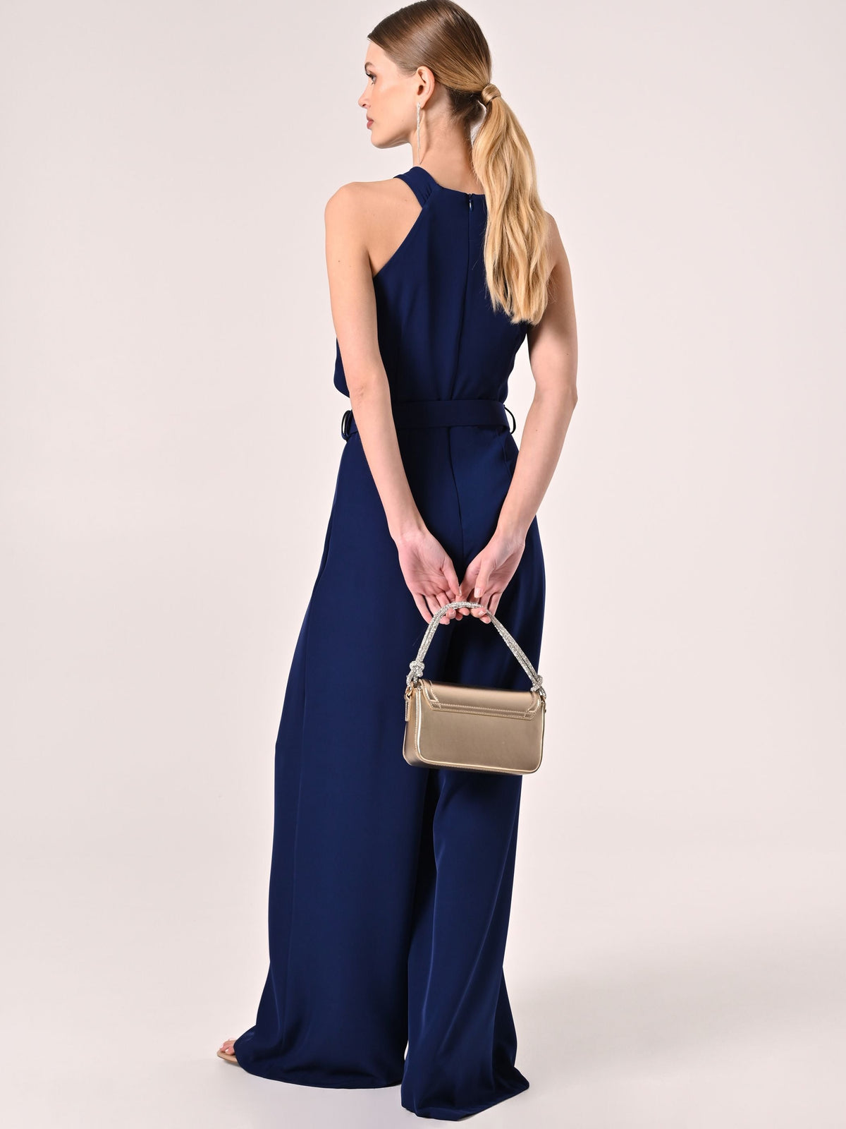 Tuta Blu Navy con Scollo all'Americana