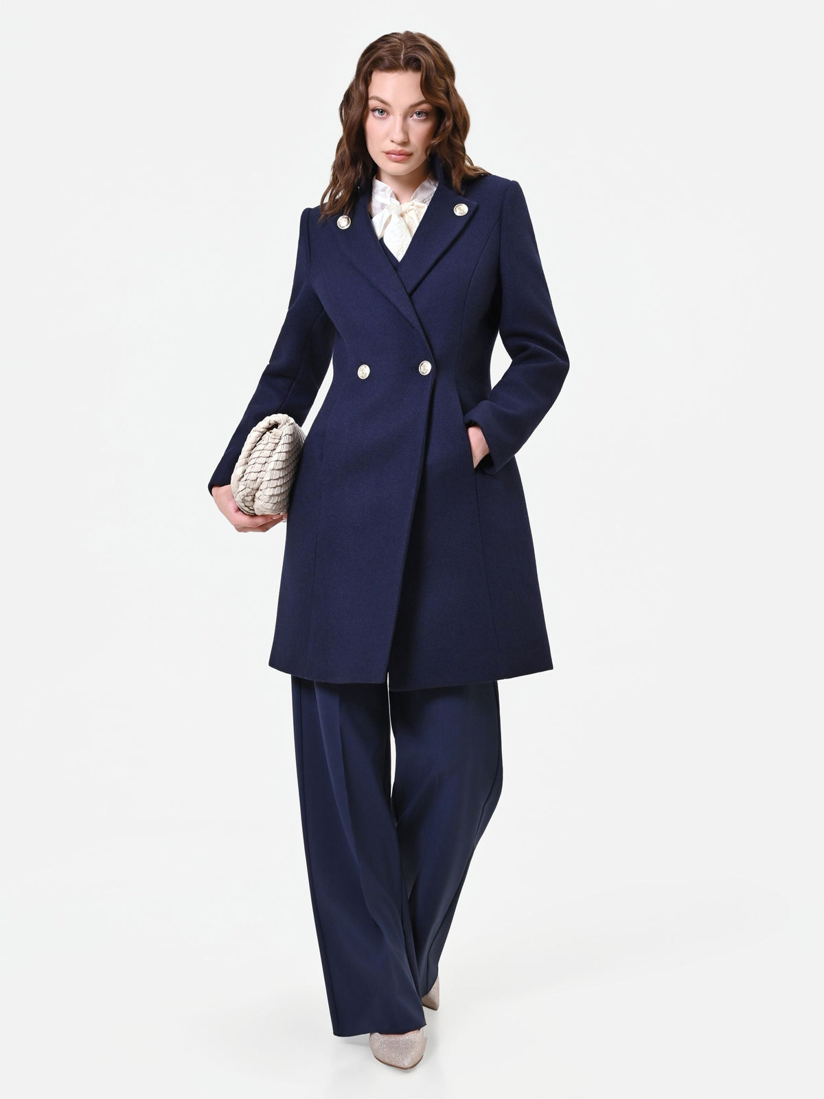 Cappotto blu navy doppiopetto con bottoni decorati misto lana