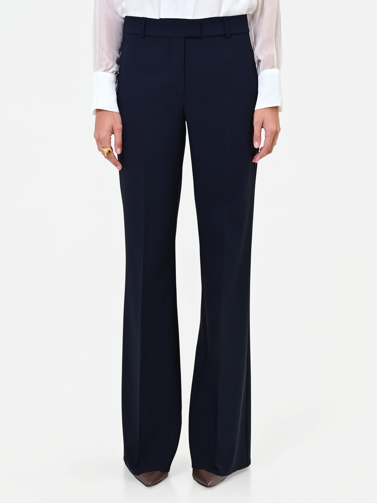 Pantalone Studio blu navy con piega stirata