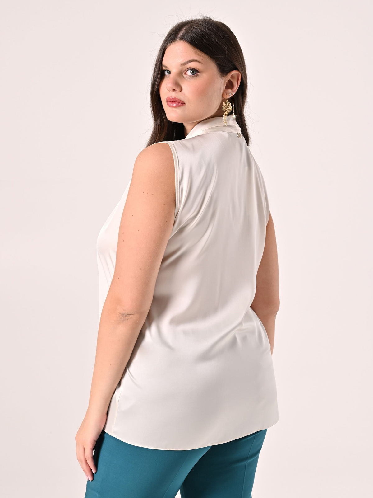 Blusa Curvy in Raso Bianco