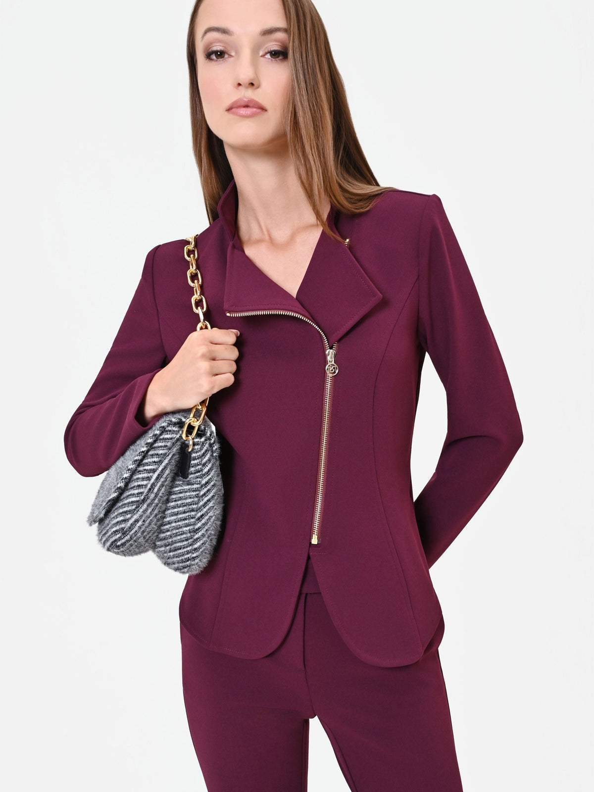Giacca bordeaux rosso con zip asimmetrica