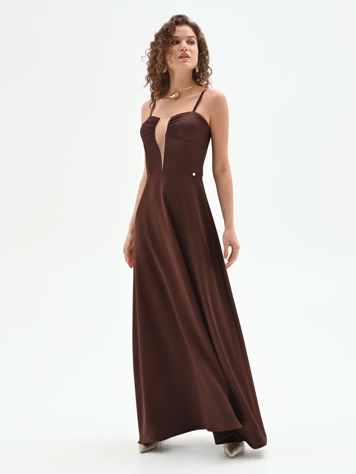 Abito lungo cioccolato con inserto in tulle