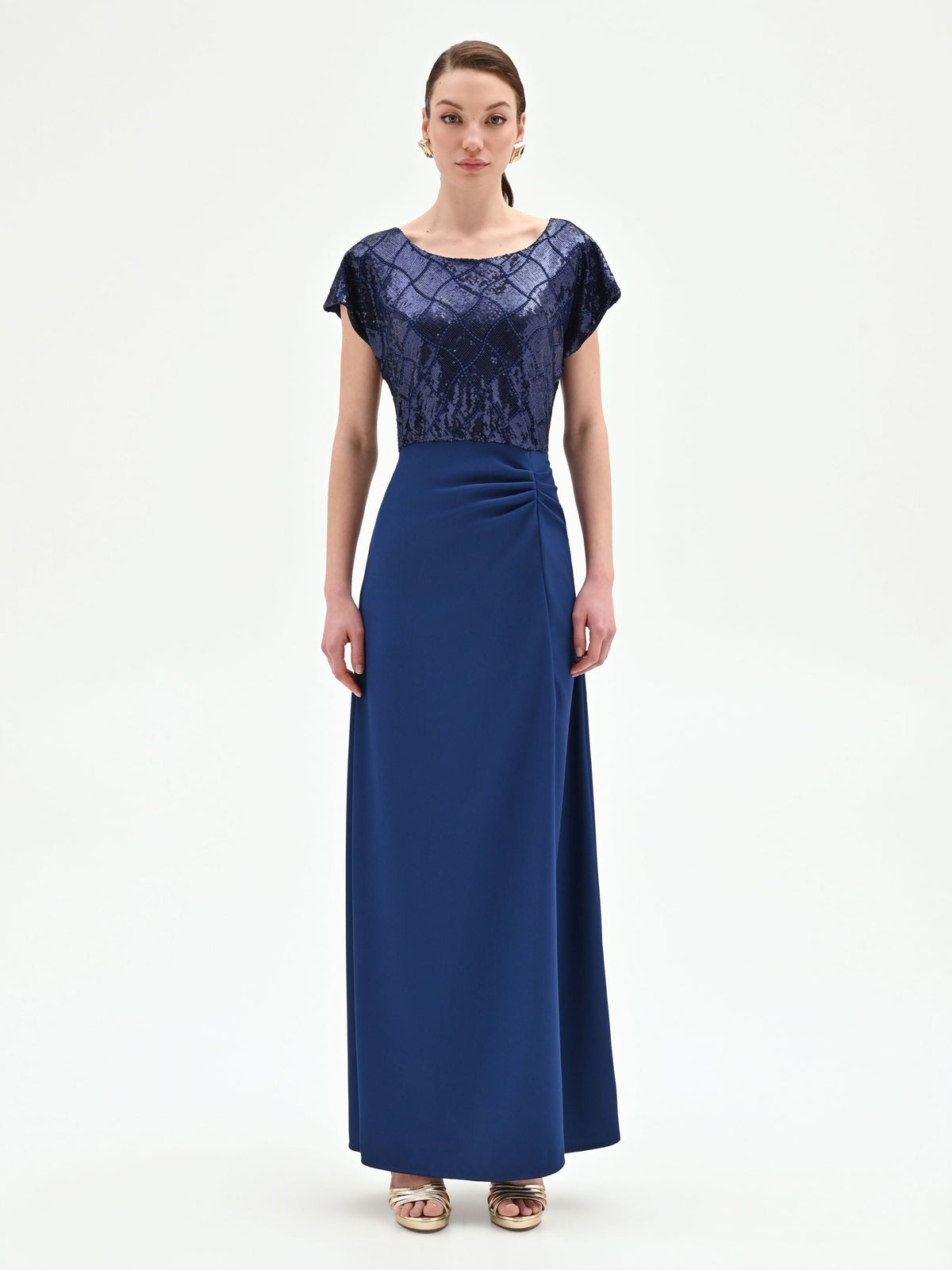 Abito lungo blu brillante con corpino di paillettes