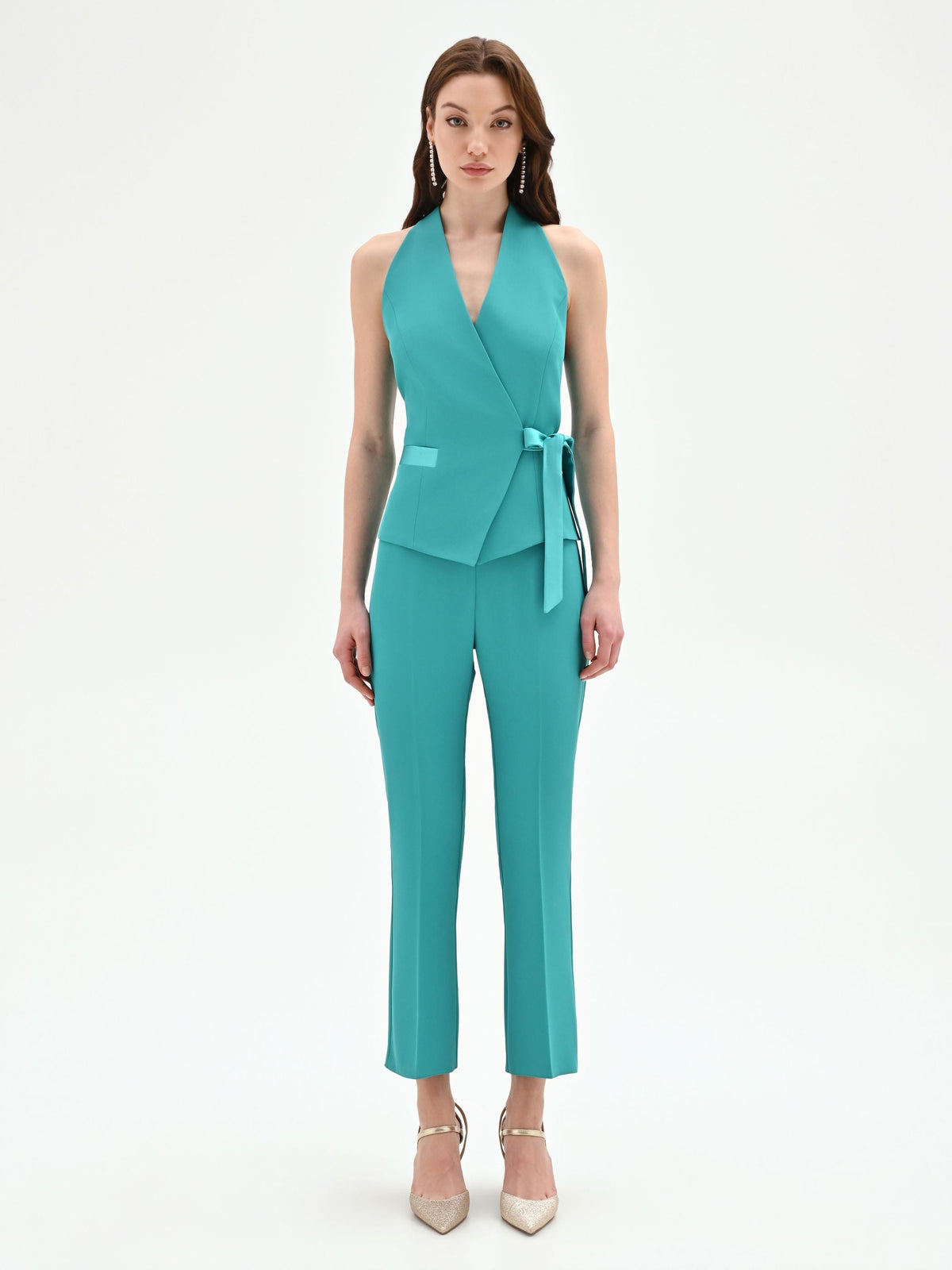 Gilet turchese azzurro con fusciacca in vita