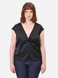 Top Curvy nero in raso con nodo centrale