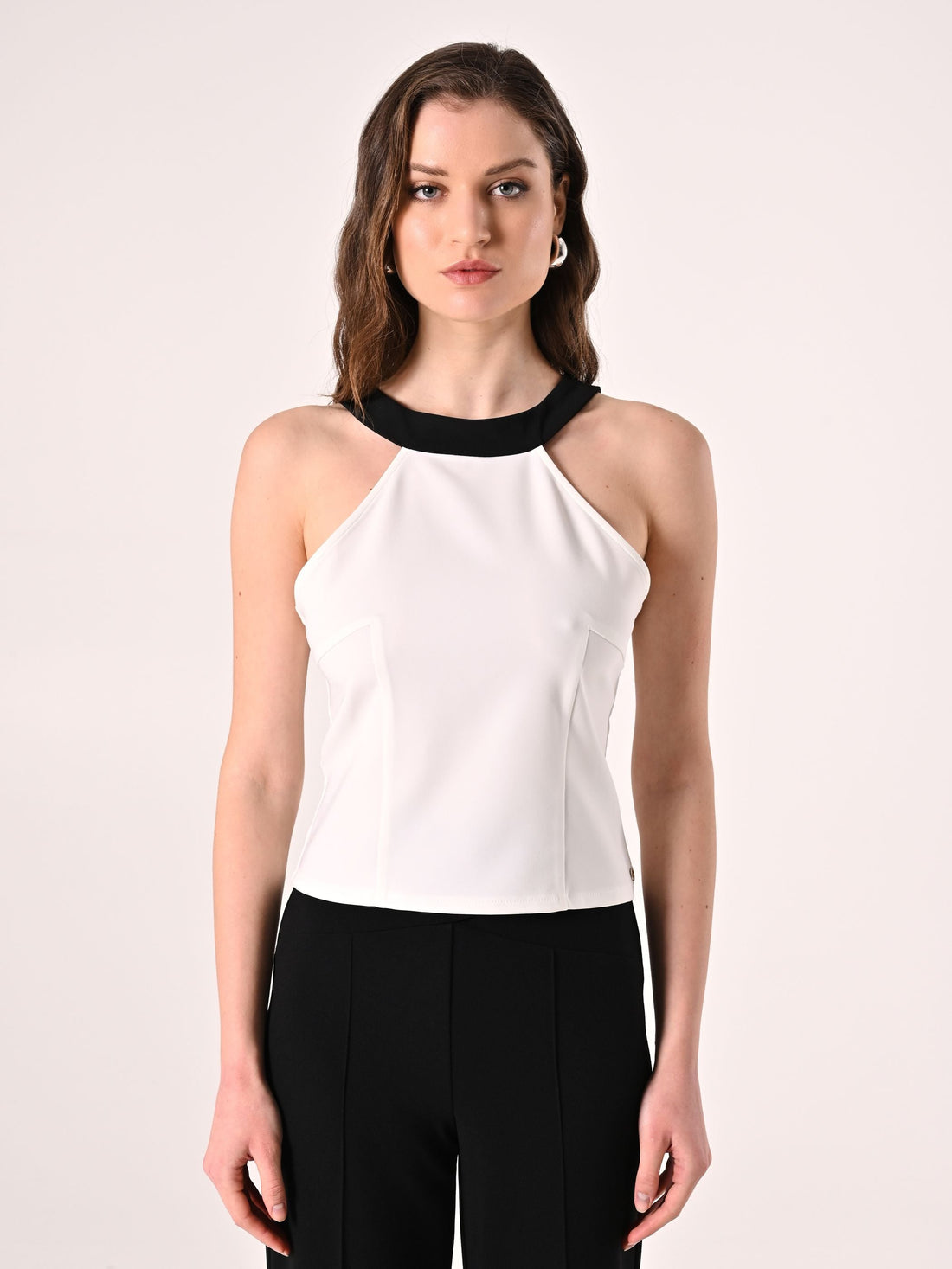 Top Bicolore Black & White con Fiocco