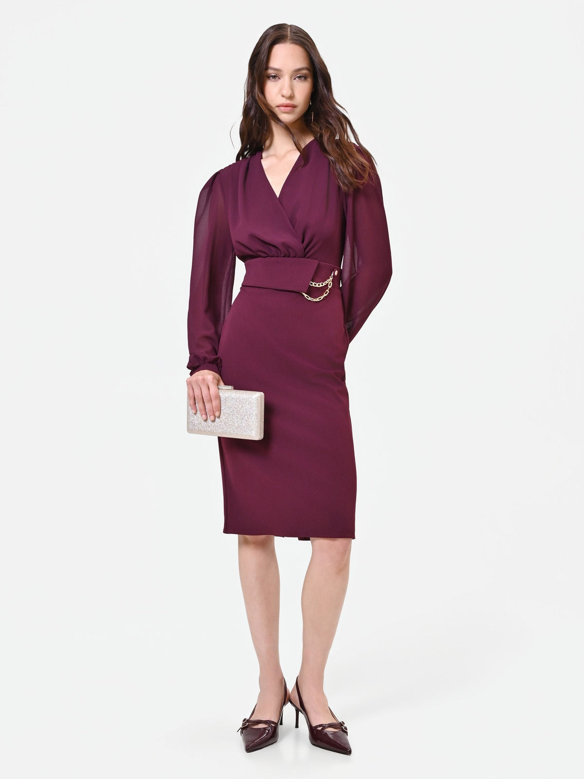 Abito tubino bordeaux con maniche in georgette