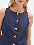 Gilet blu in jeans con bottoni dorati