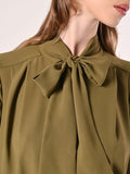 Blusa con Fiocco e Pinces Verde Militare