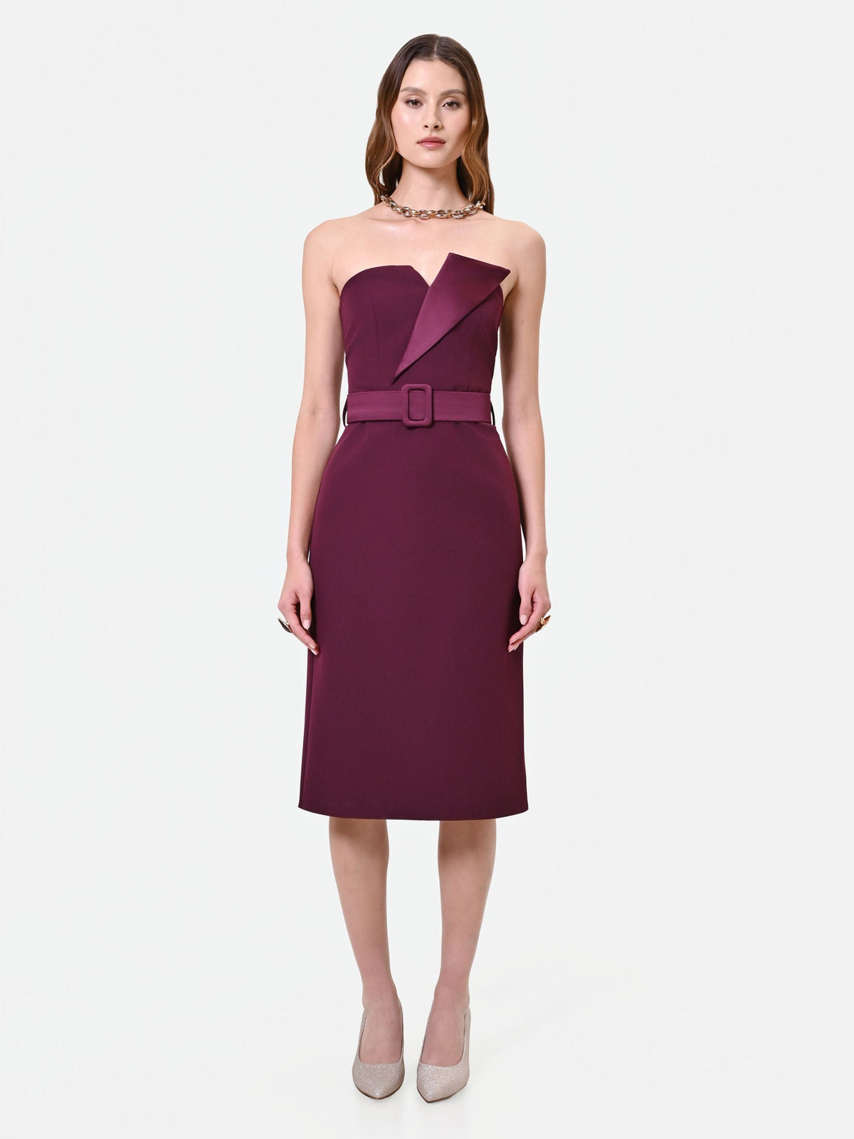 Tubino Bordeaux con Cintura e Rever