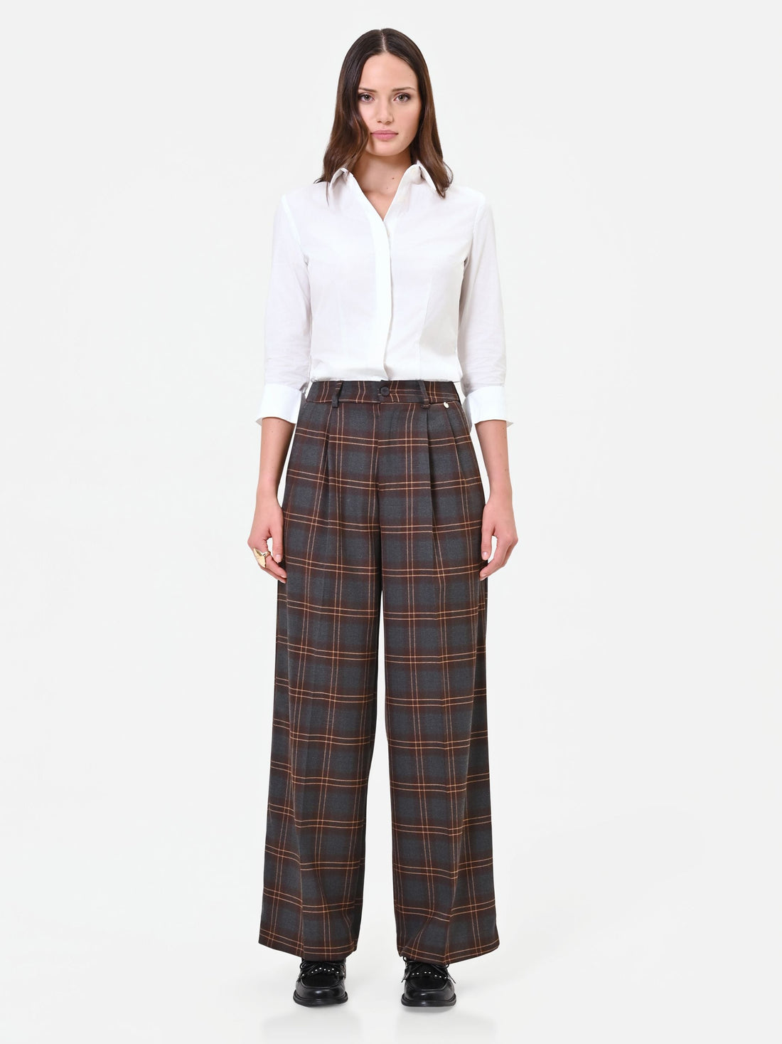 Pantalone a palazzo marrone con motivo check