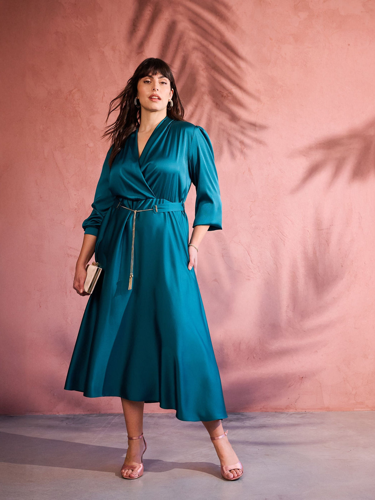 Abito Curvy in Raso Verde Reale