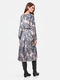 Abito midi grigio toile de jouy con gonna plissettata