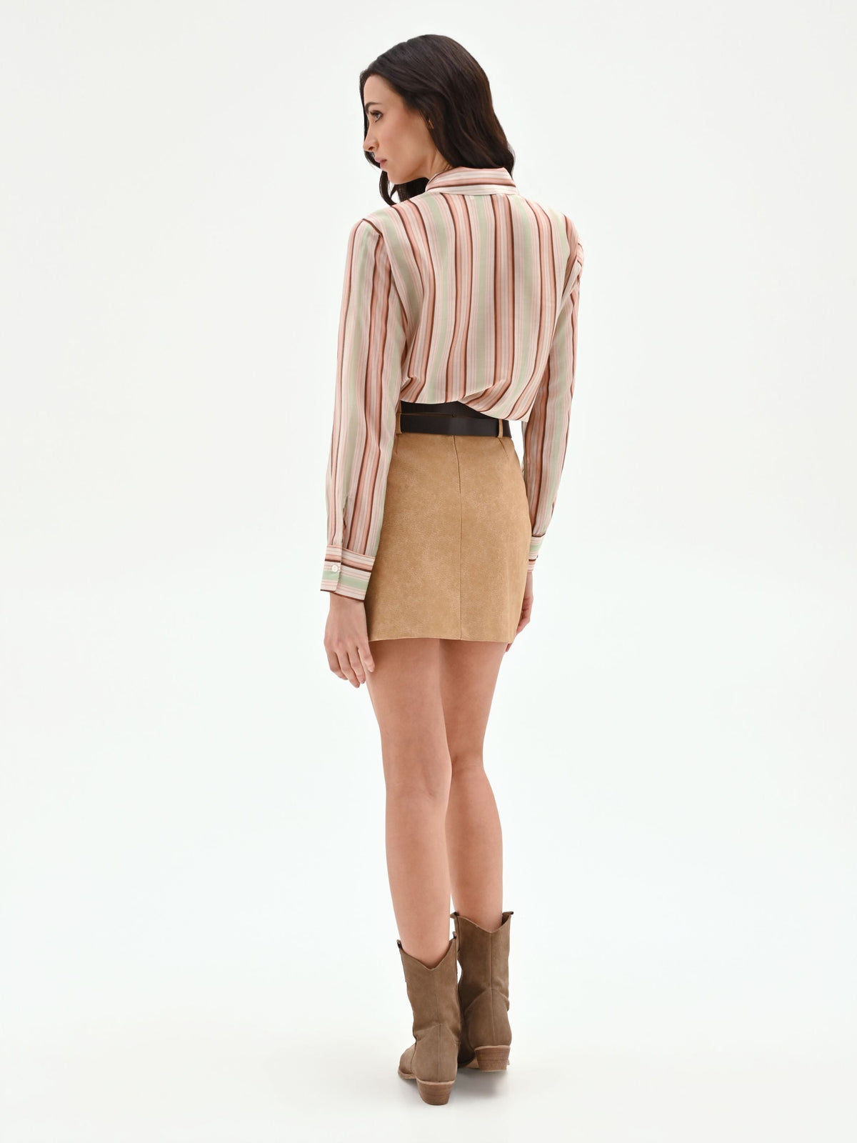 Minigonna beige effetto scamosciato