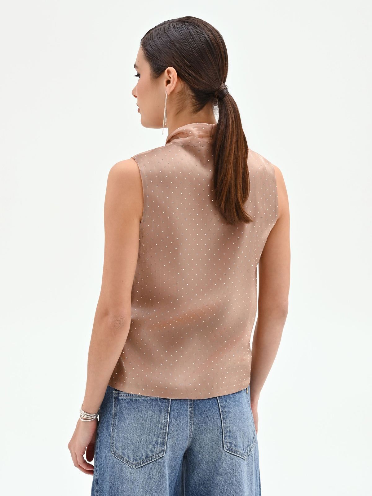 Top marrone bronzo con fiocco e punti luce