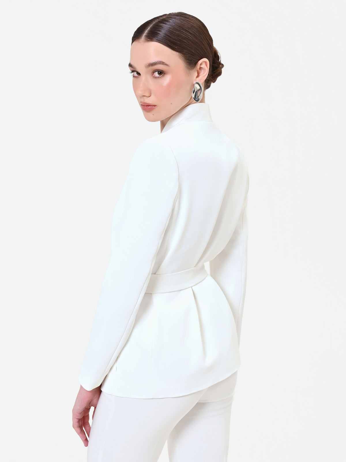 Giacca bianca con revers in raso