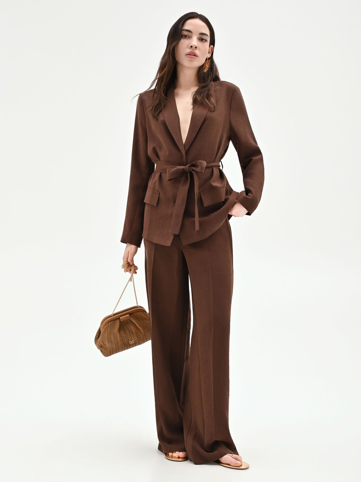 Pantalone cioccolato a palazzo con pinces