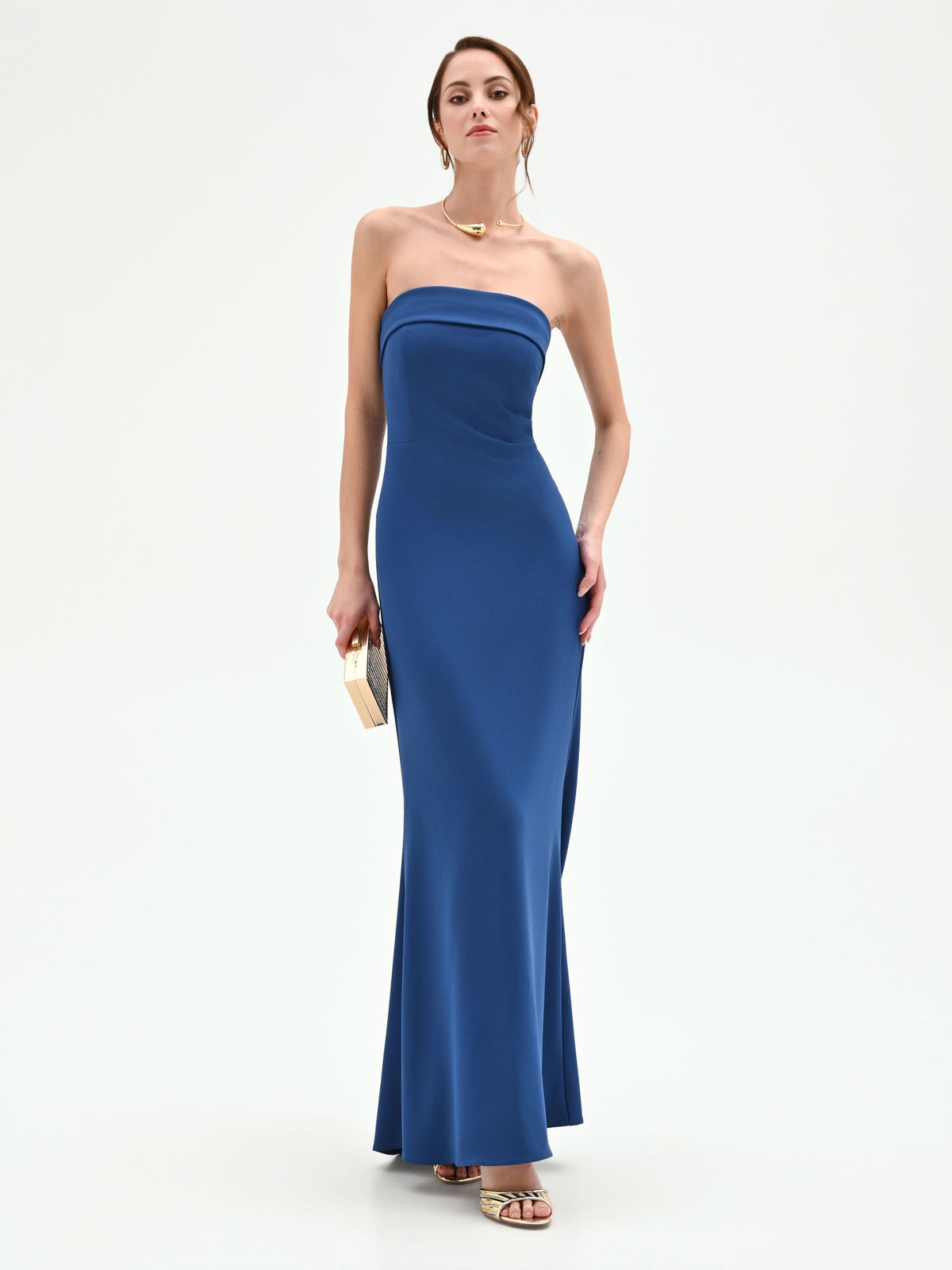 Abito lungo blu brillante con scollo a fascia