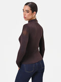 Maglia in viscosa marrone con inserto traforato