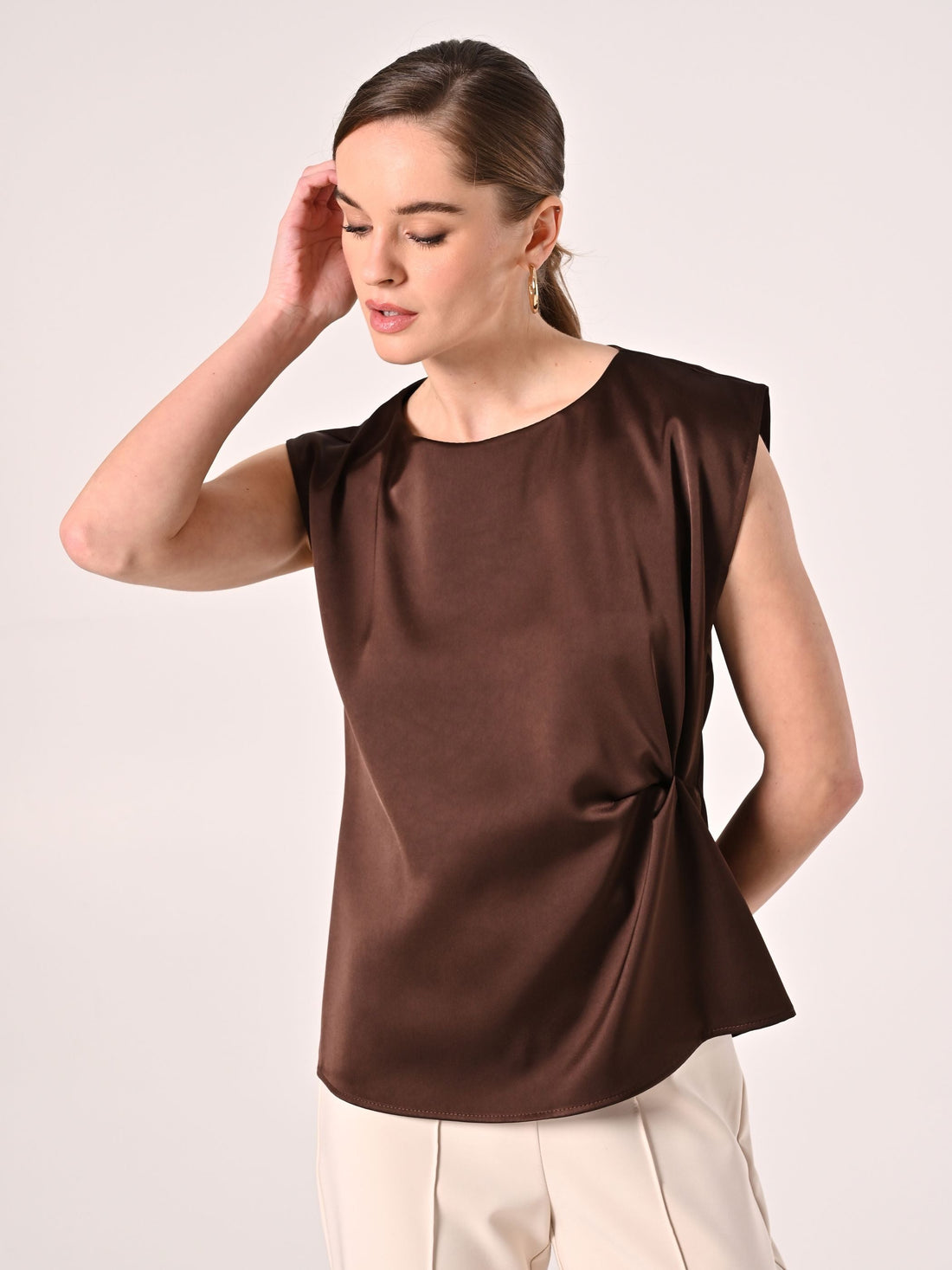 Top smanicato in Raso Cioccolato