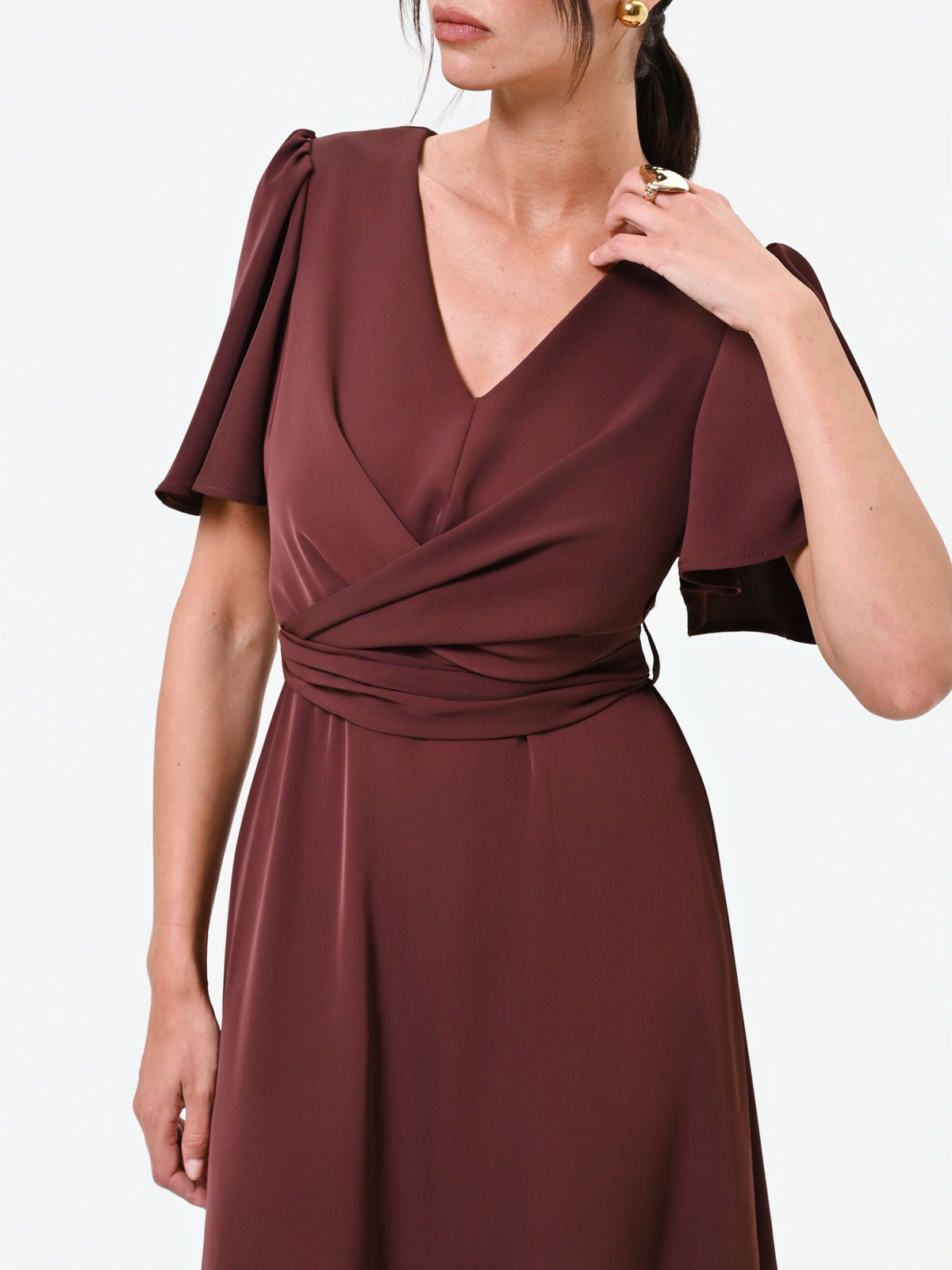 Abito midi marrone in raso