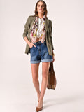 Shorts in Denim dal Lavggio Uniforme
