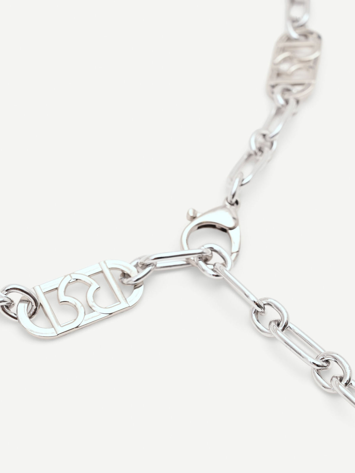 Cintura catena argento con monogramma traforato