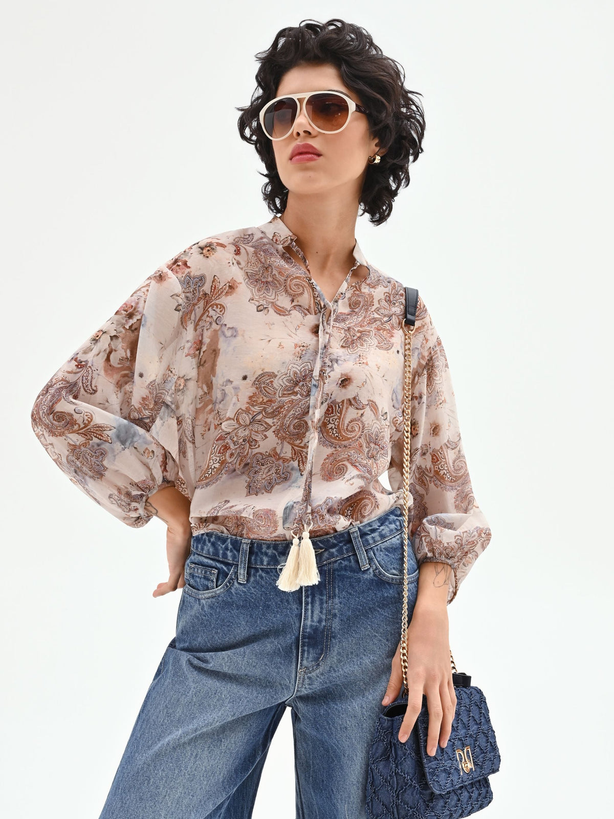 Blusa con stampa paisley