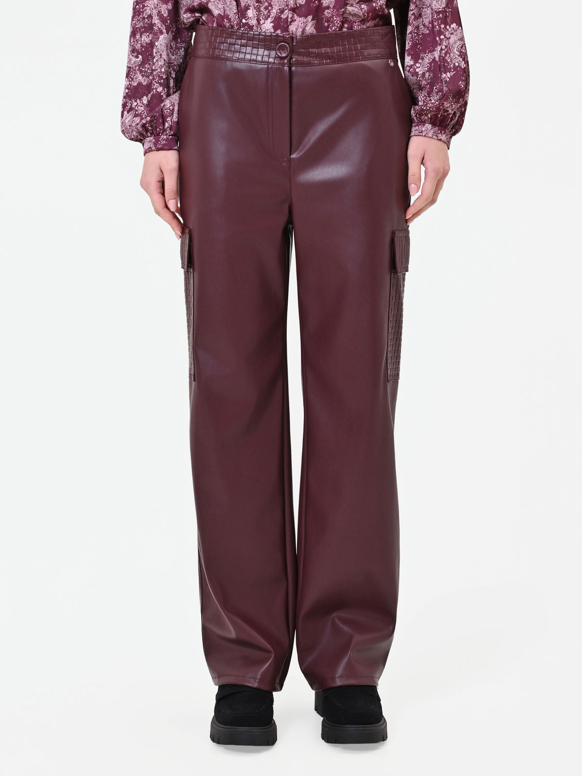 Pantalone cargo bordeaux rosso in similpelle
