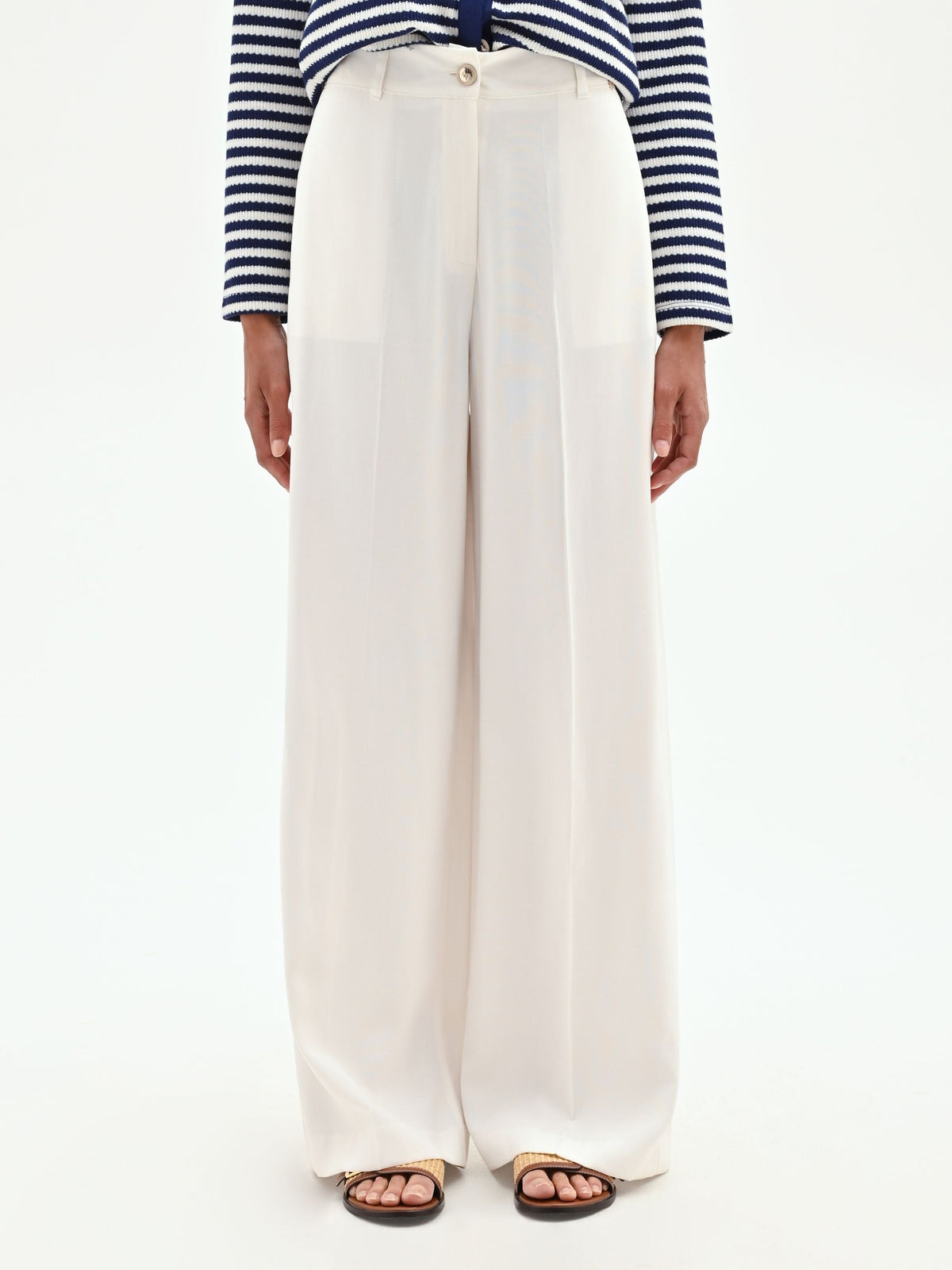 Pantalone a palazzo panna bianco con piega centrale