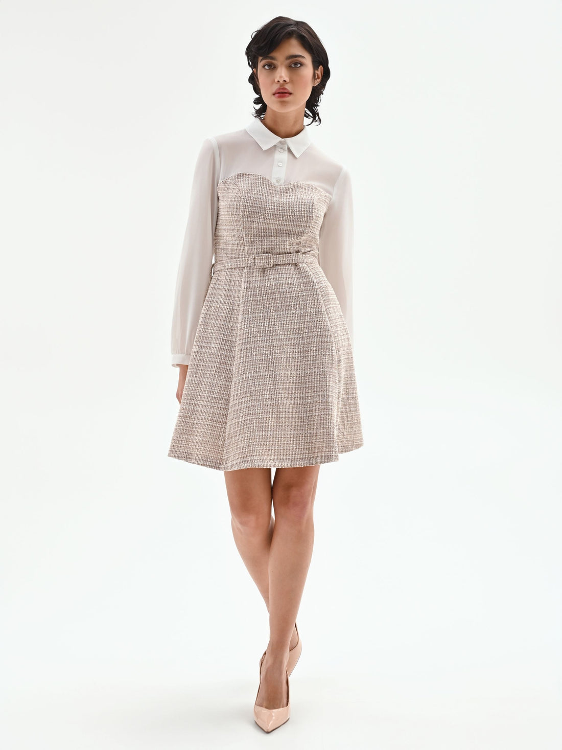 Abito corto combinato in tweed beige chiaro