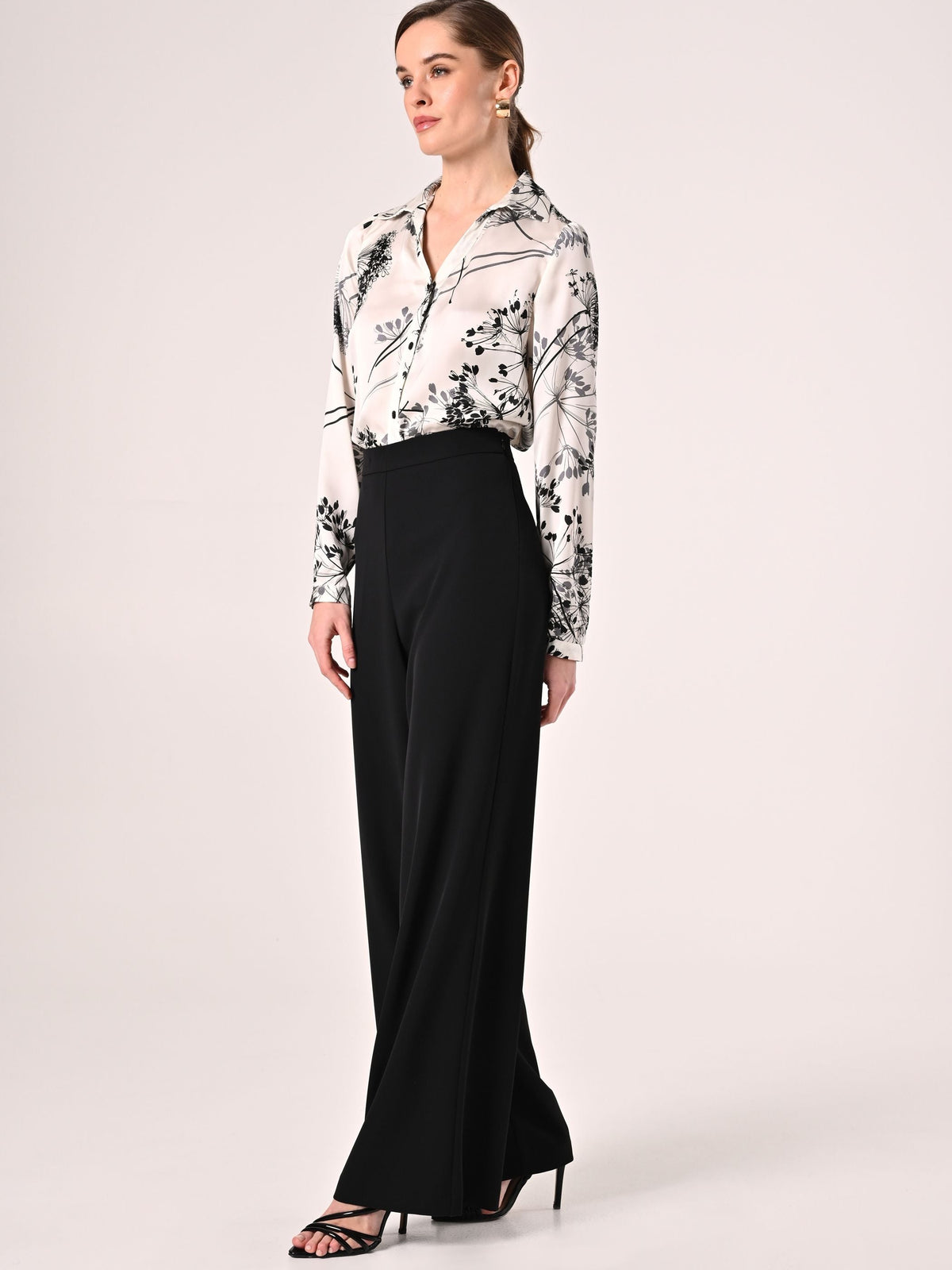 Pantaloni Ampi in Cadi Nero