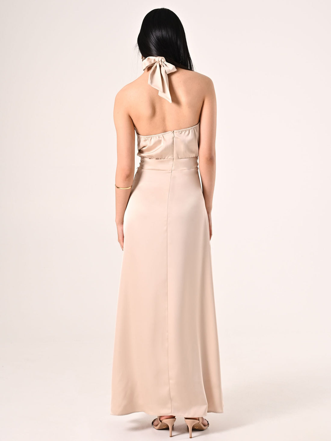 Abito Lungo in Raso Beige Chiaro