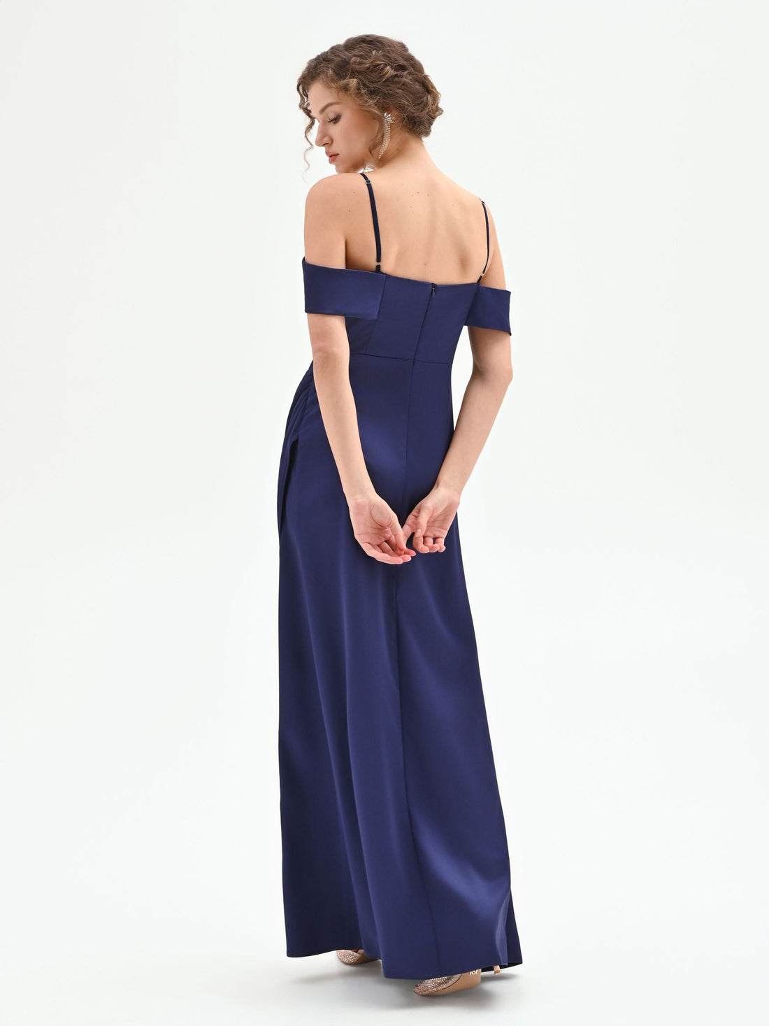 Abito lungo atelier blu indaco con drappeggio laterale
