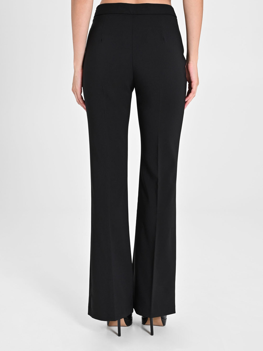 Pantaloni Mid Flared in Tessuto Tecnico