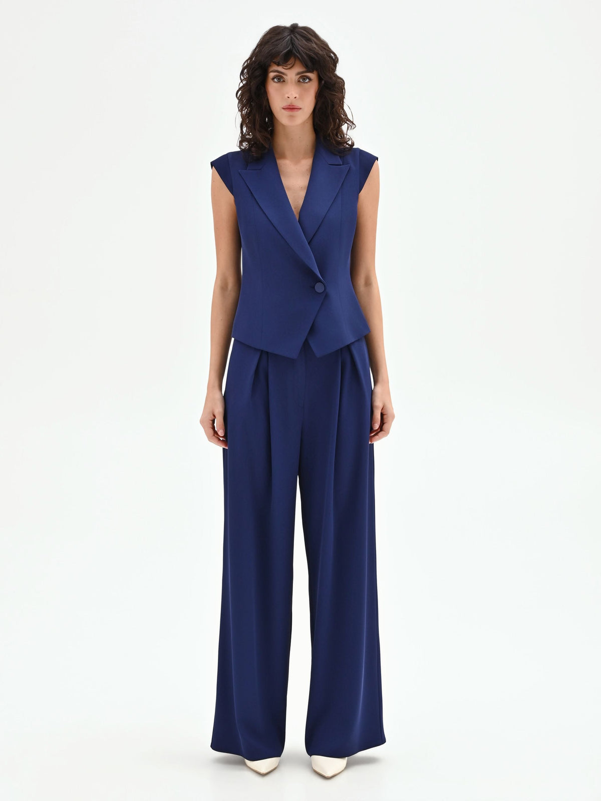 Gilet Studio blu indaco con chiusura asimmetrica