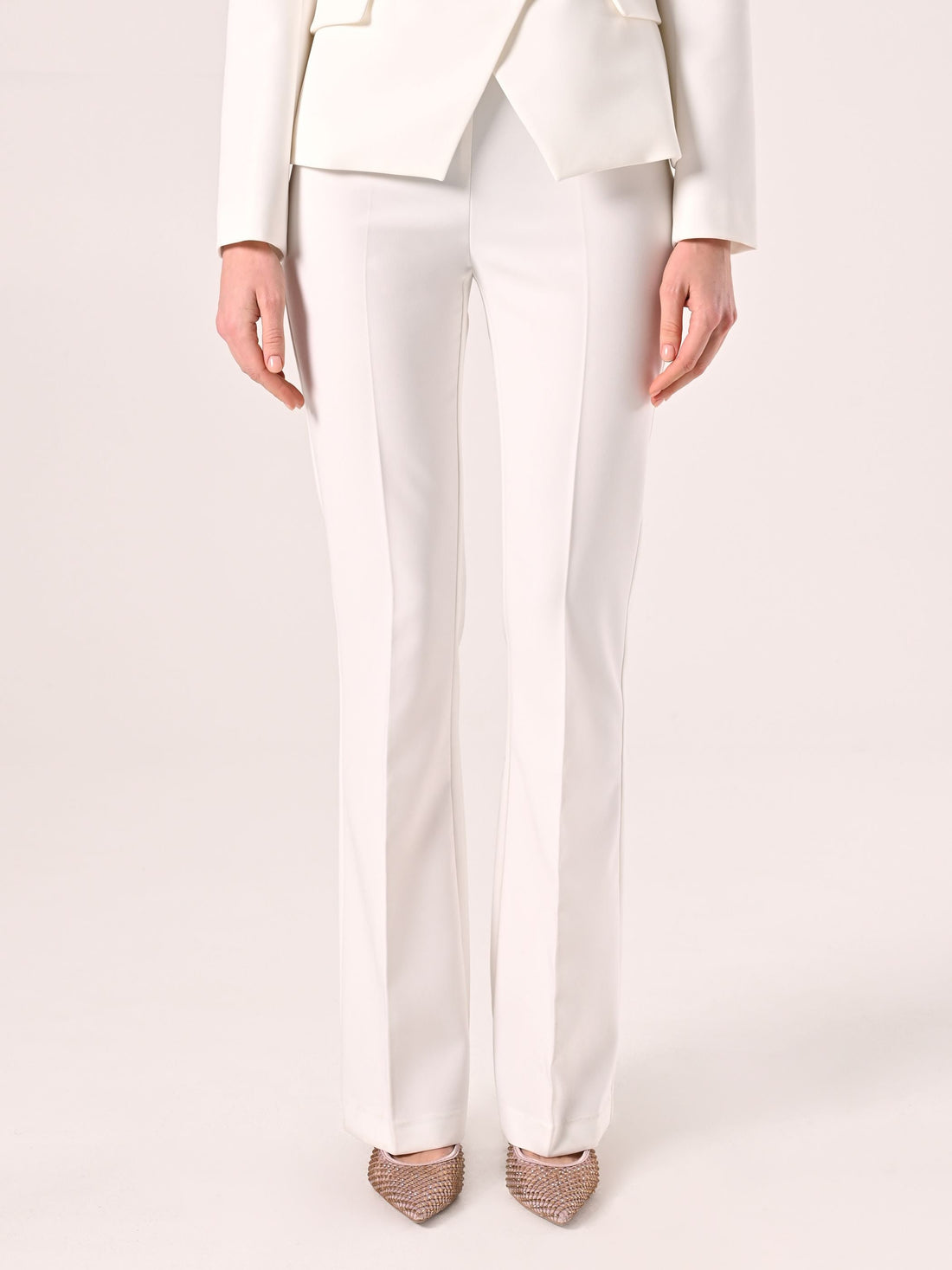 Pantaloni Mid Flared in Tessuto Tecnico Bianco