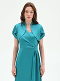 Coprispalla atelier smeraldo verde in raso con maniche strutturate