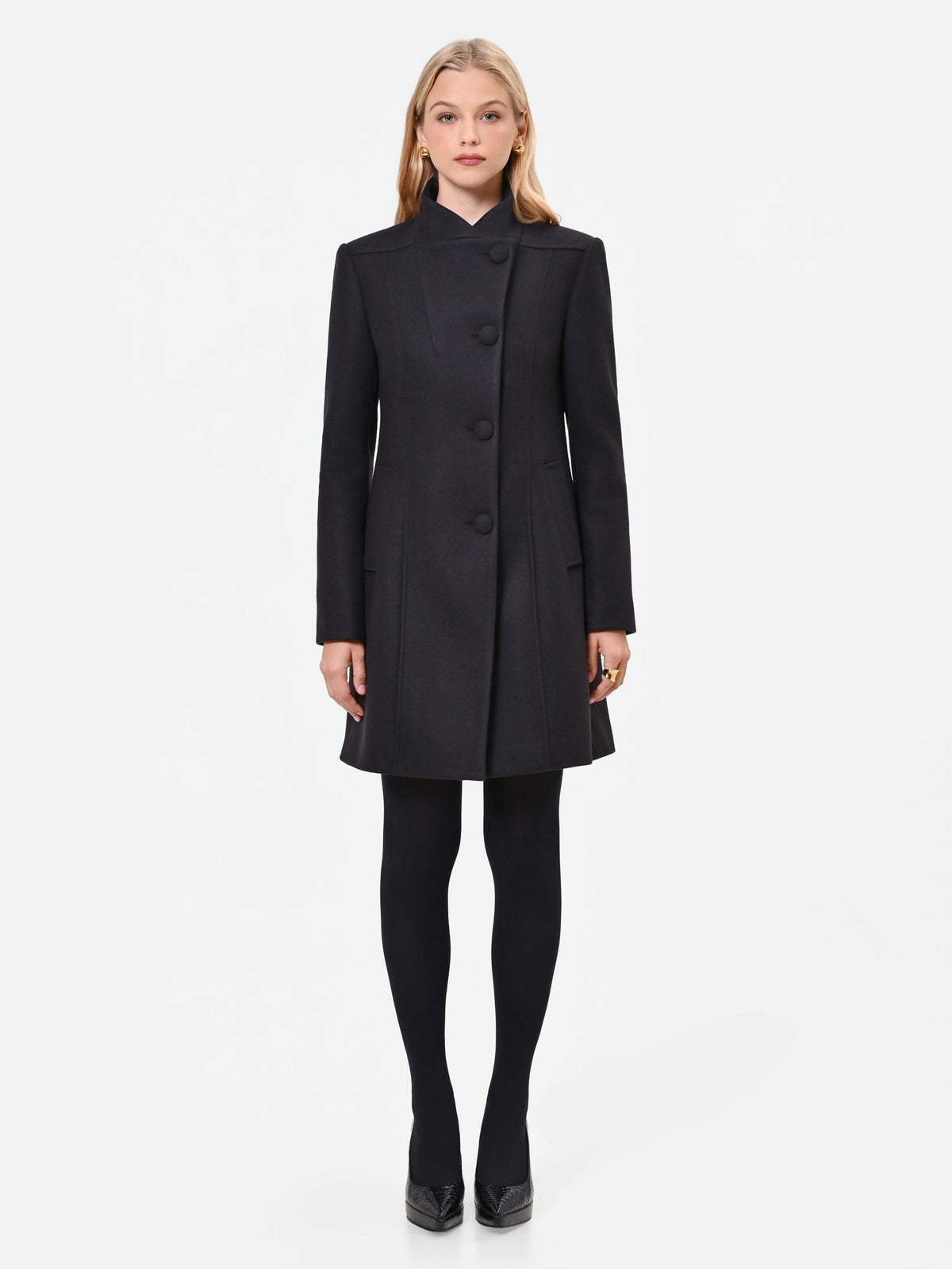 Cappotto in velour nero con collo in piedi