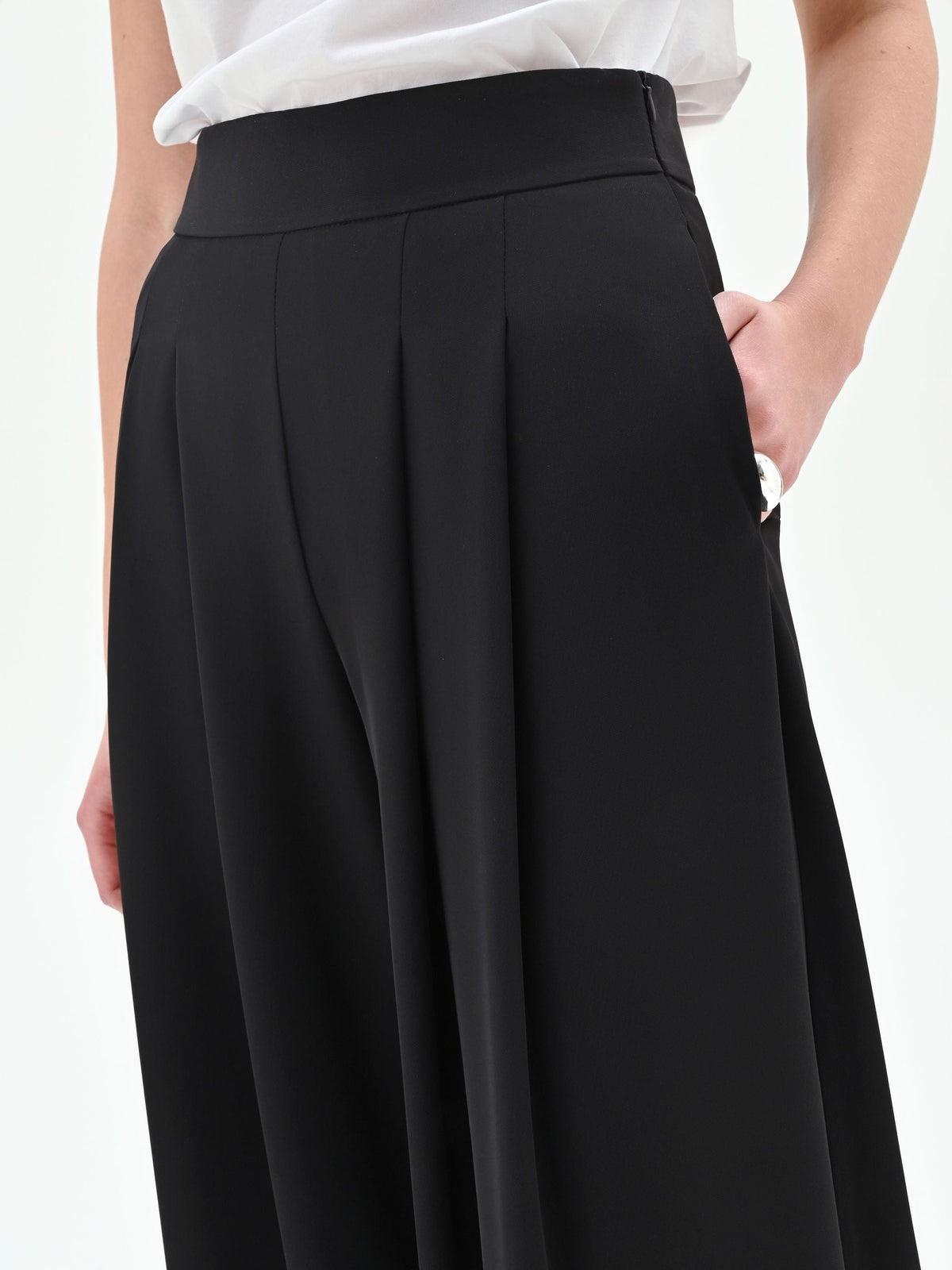 Pantalone a palazzo in cadi nero
