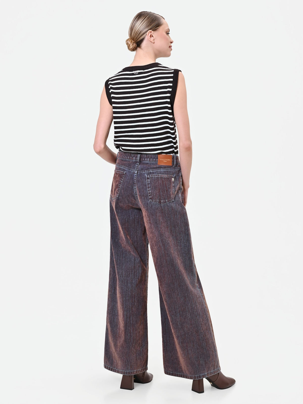 Pantaloni jeans wide leg marrone sfumato
