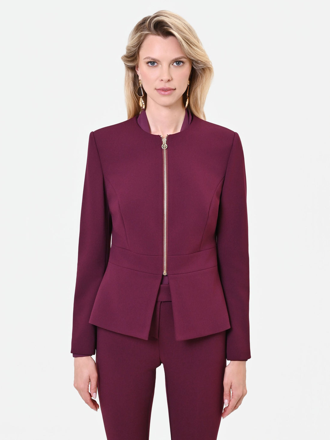 Giacca bordeaux rosso con baschina e zip a vista