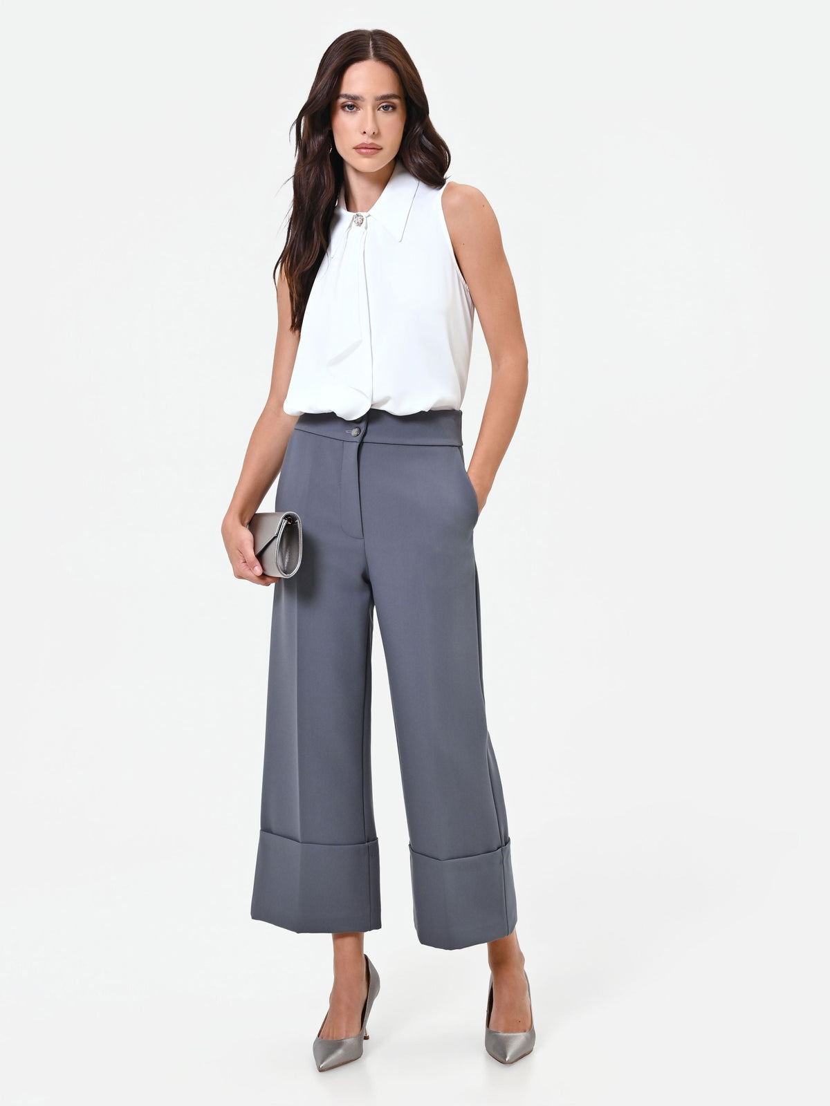 Pantalone culotte grigio con risvolto alto